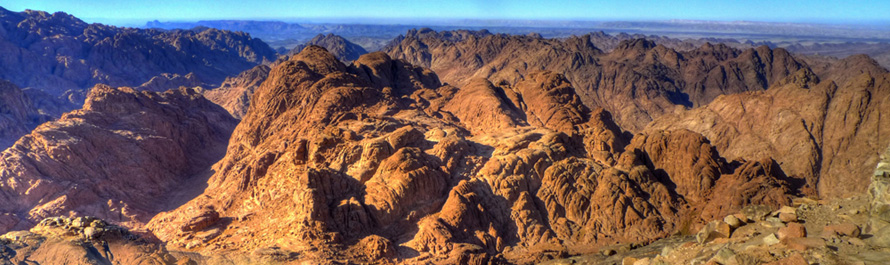  Petra Mountains